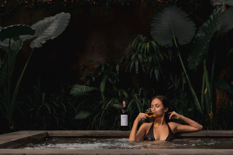 Honeymoon-Suite-Pool-Villa-3.jpg